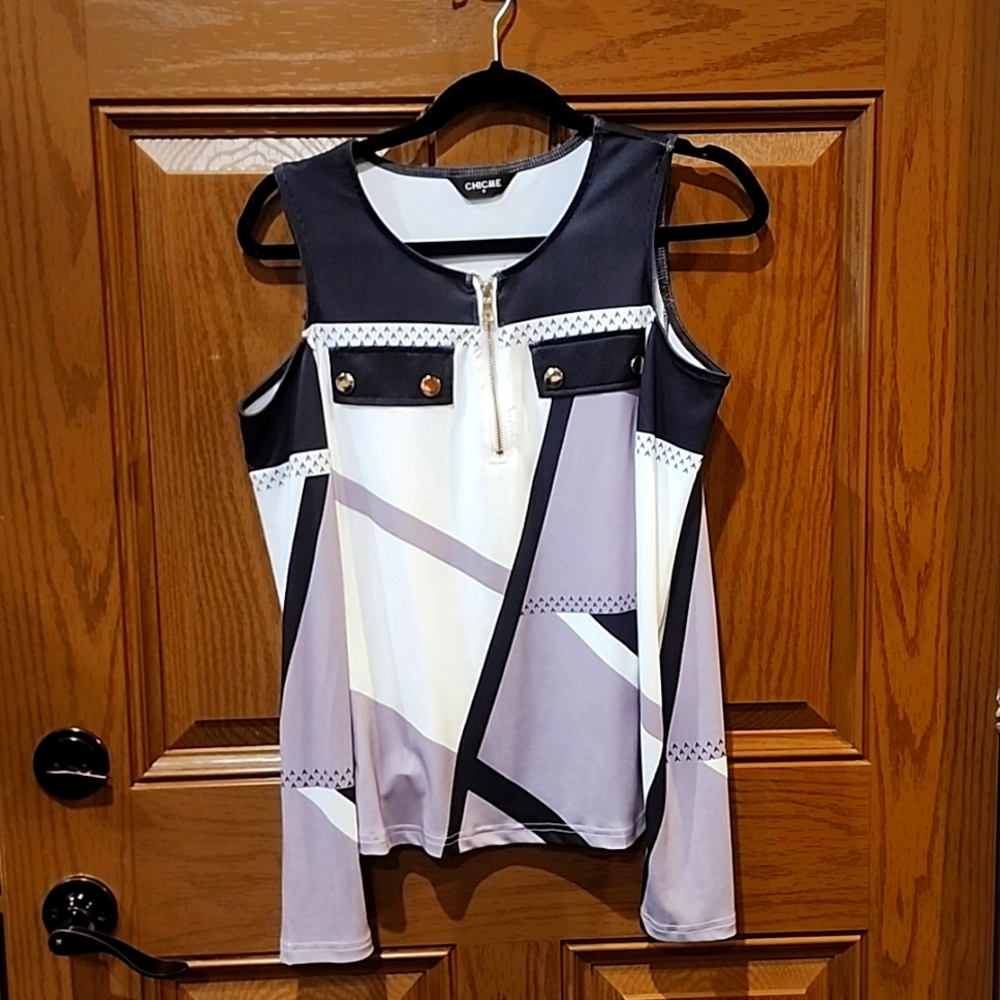 Chic Me cold shoulder top Medium